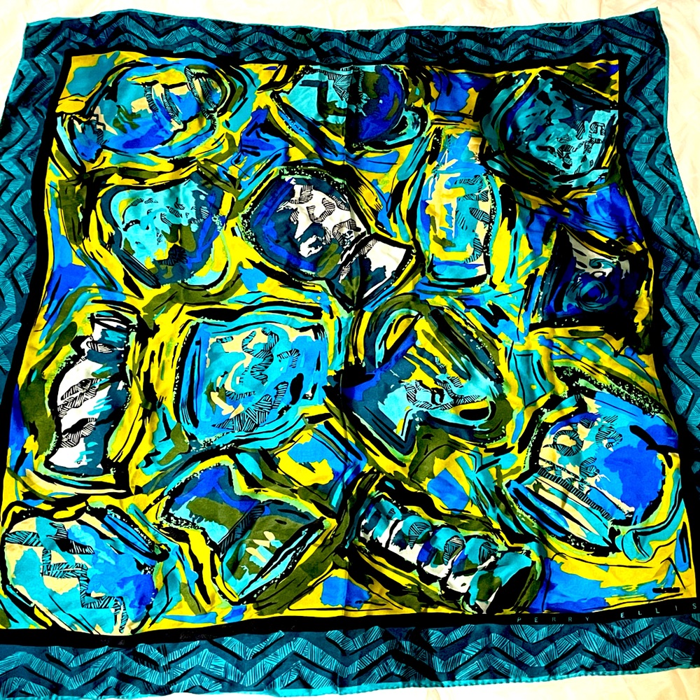 Perry Ellis, Rare 1980s designer silk scarf 30x30